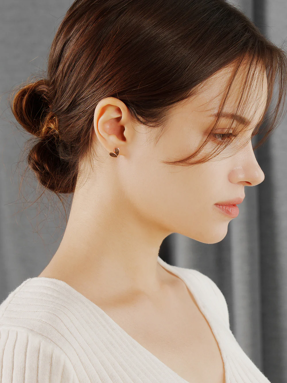 14K Gold Leaf Heart Internally Threaded Labret Piercing 18G16G - Image 4