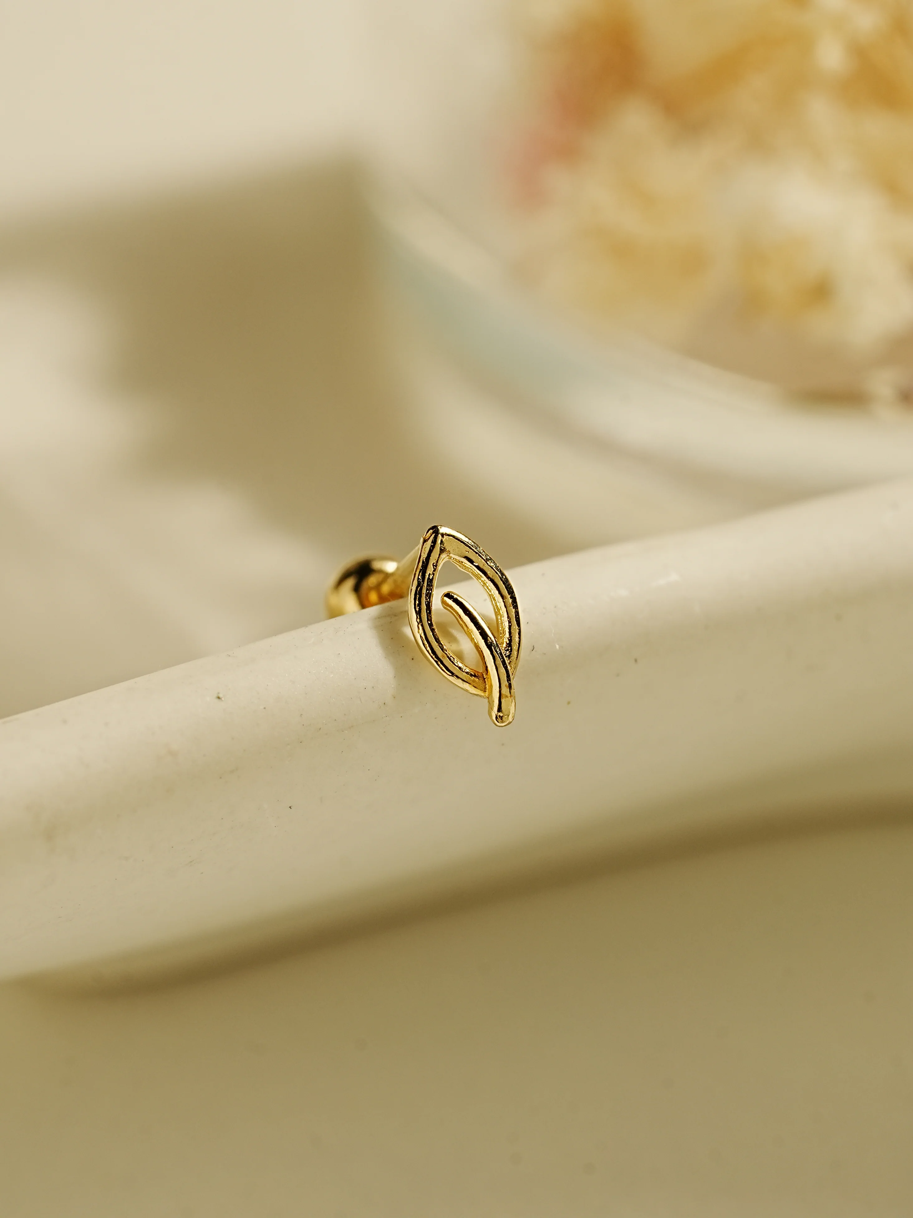 14K Gold Leaf Point Cartilage Earring 20G - Image 5
