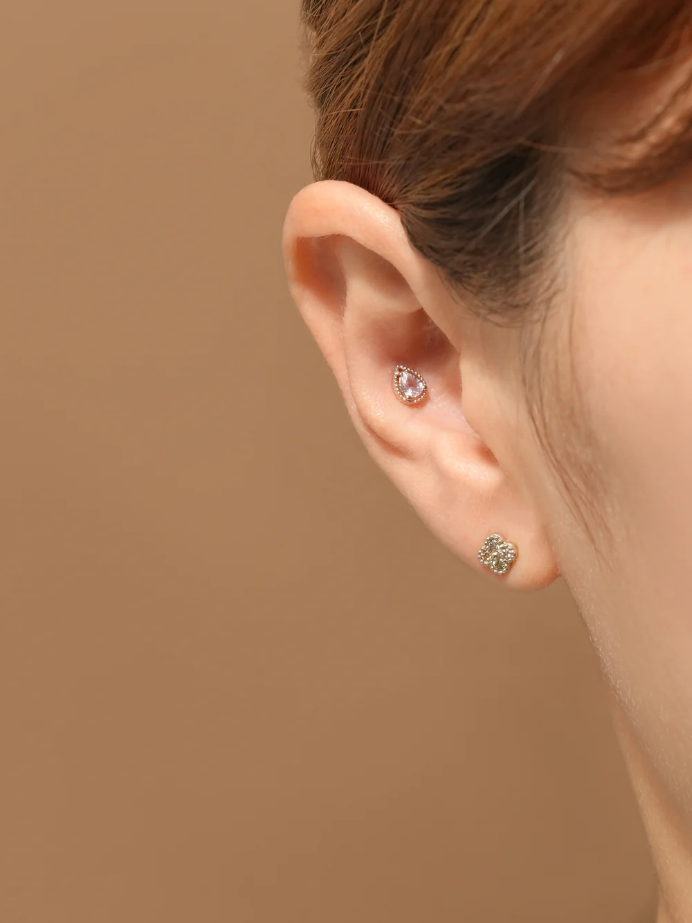 14K Gold Light Brown Diamond Flower Cartilage Earring 18G - Image 4