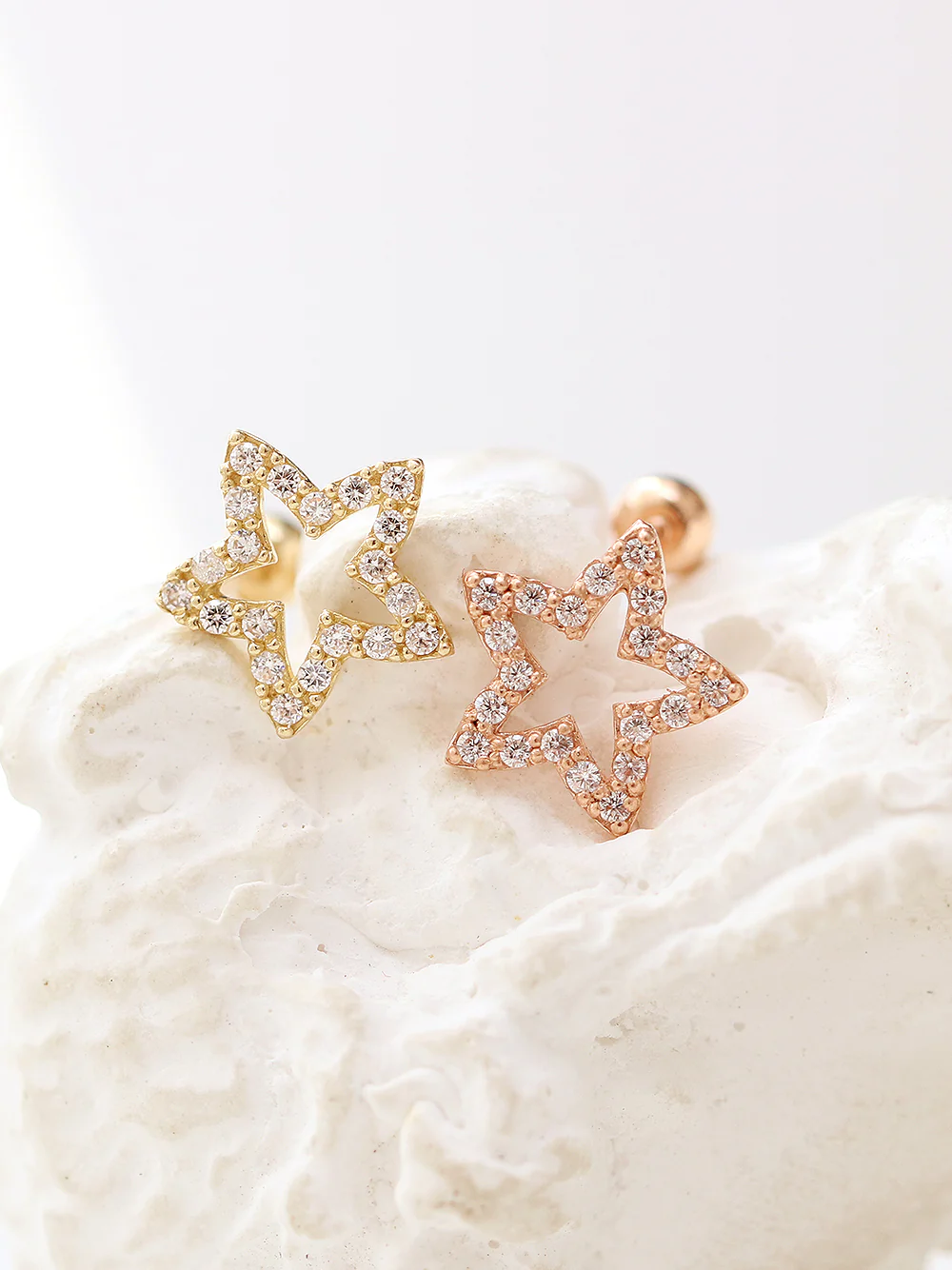14K gold Line Cubic Star cartilage earring 20g - Image 7