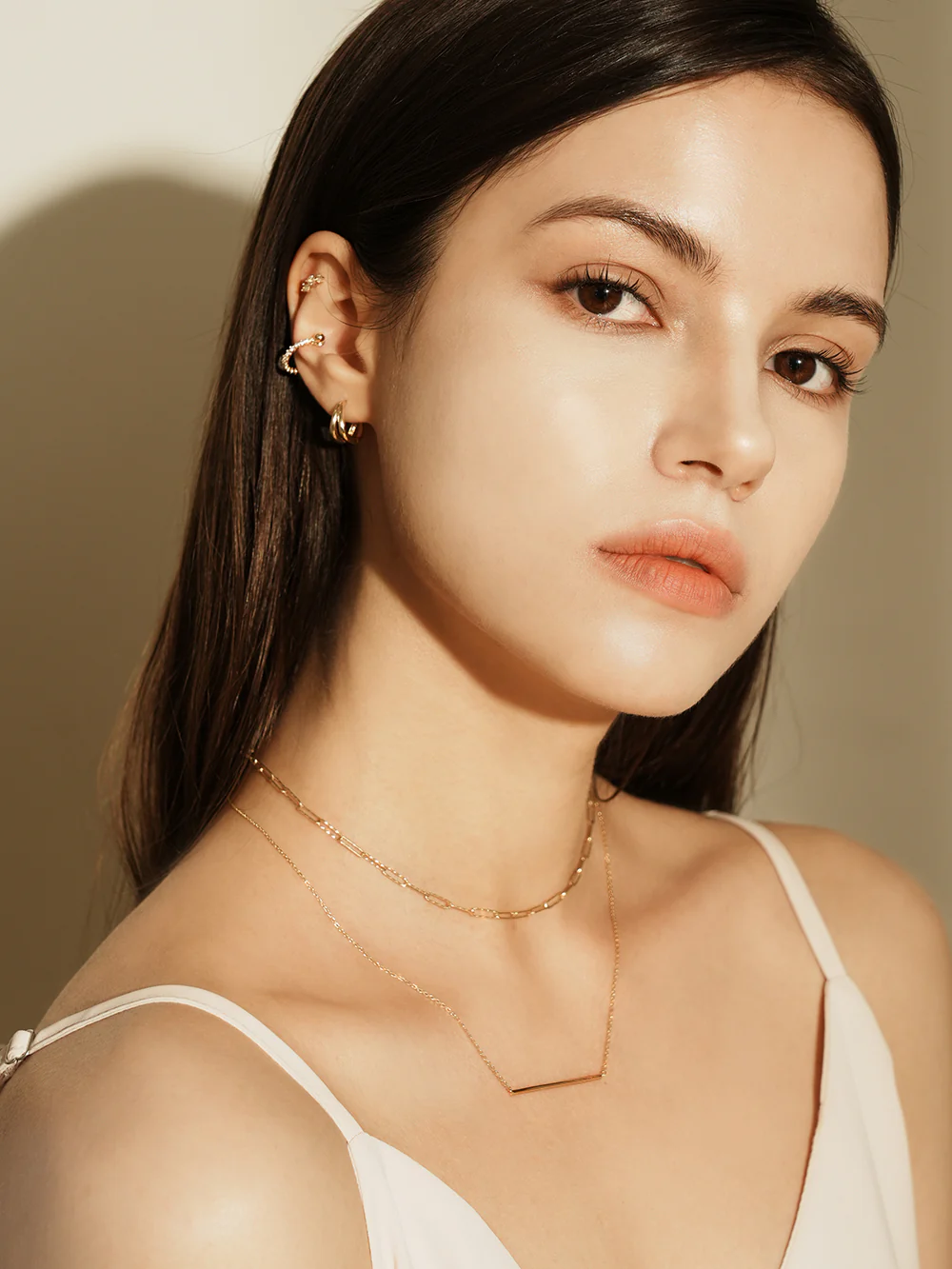 14K Gold Link Clip Chain Necklace - Image 11