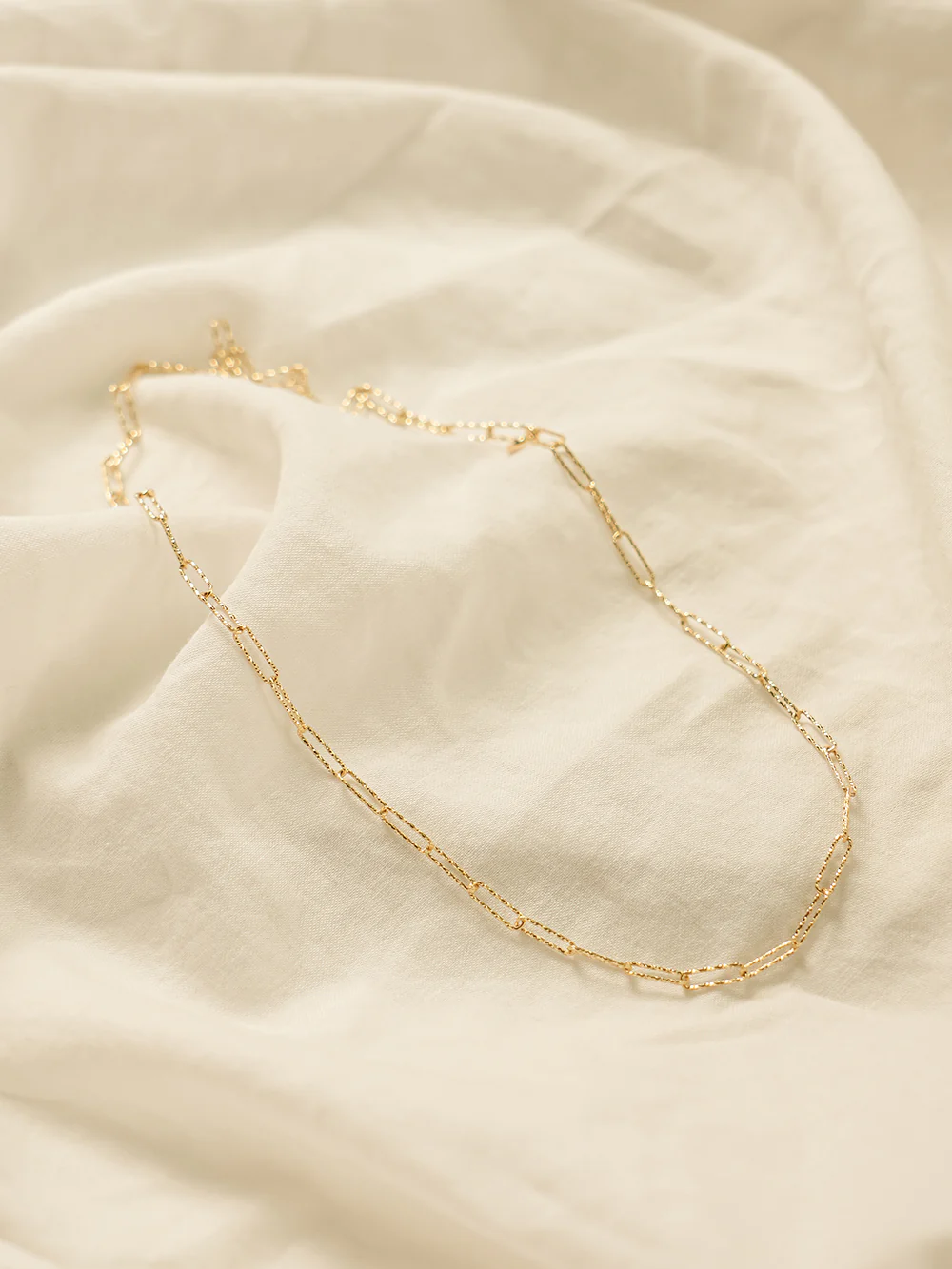 14K Gold Link Clip Chain Necklace - Image 16