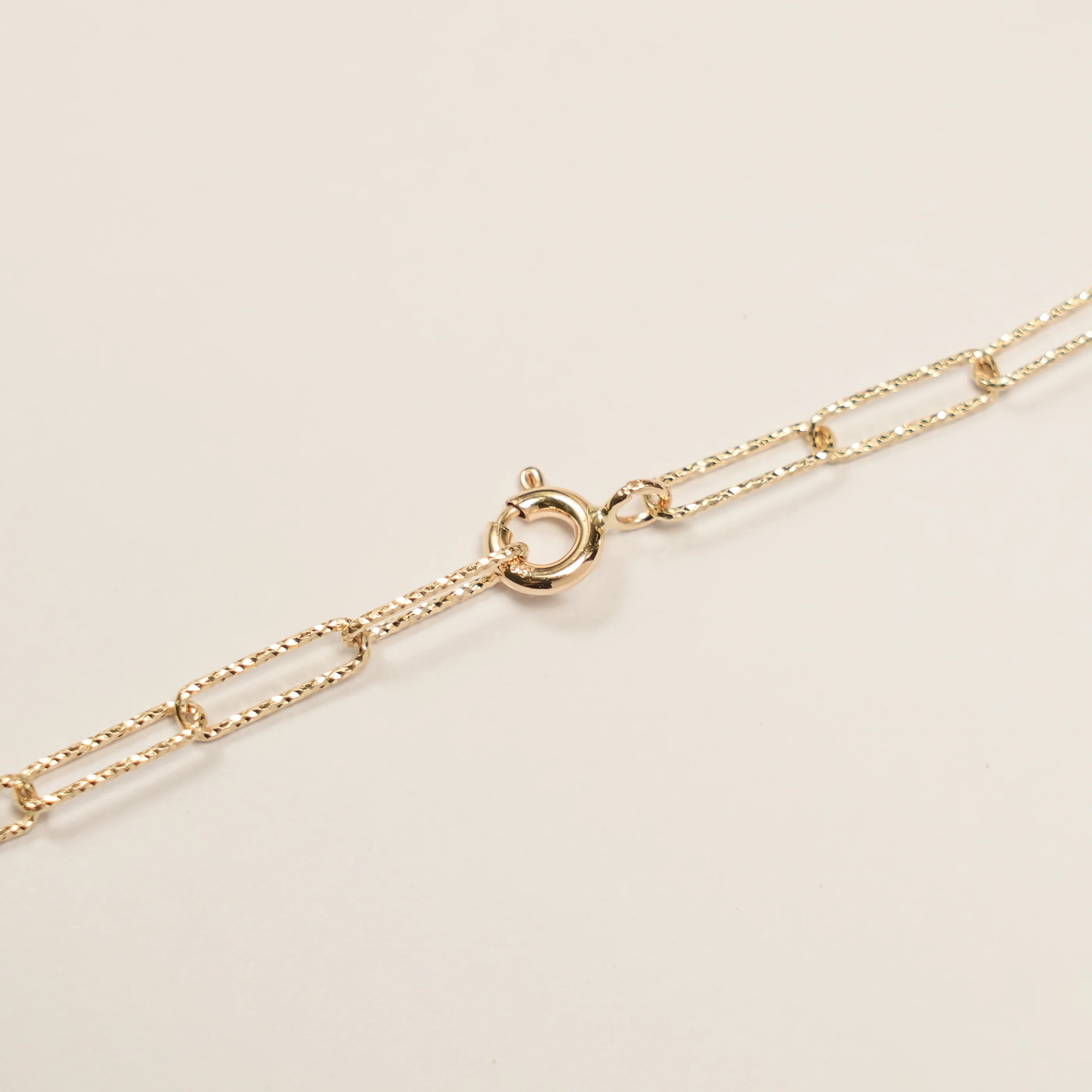 14K Gold Link Clip Chain Necklace - Image 19