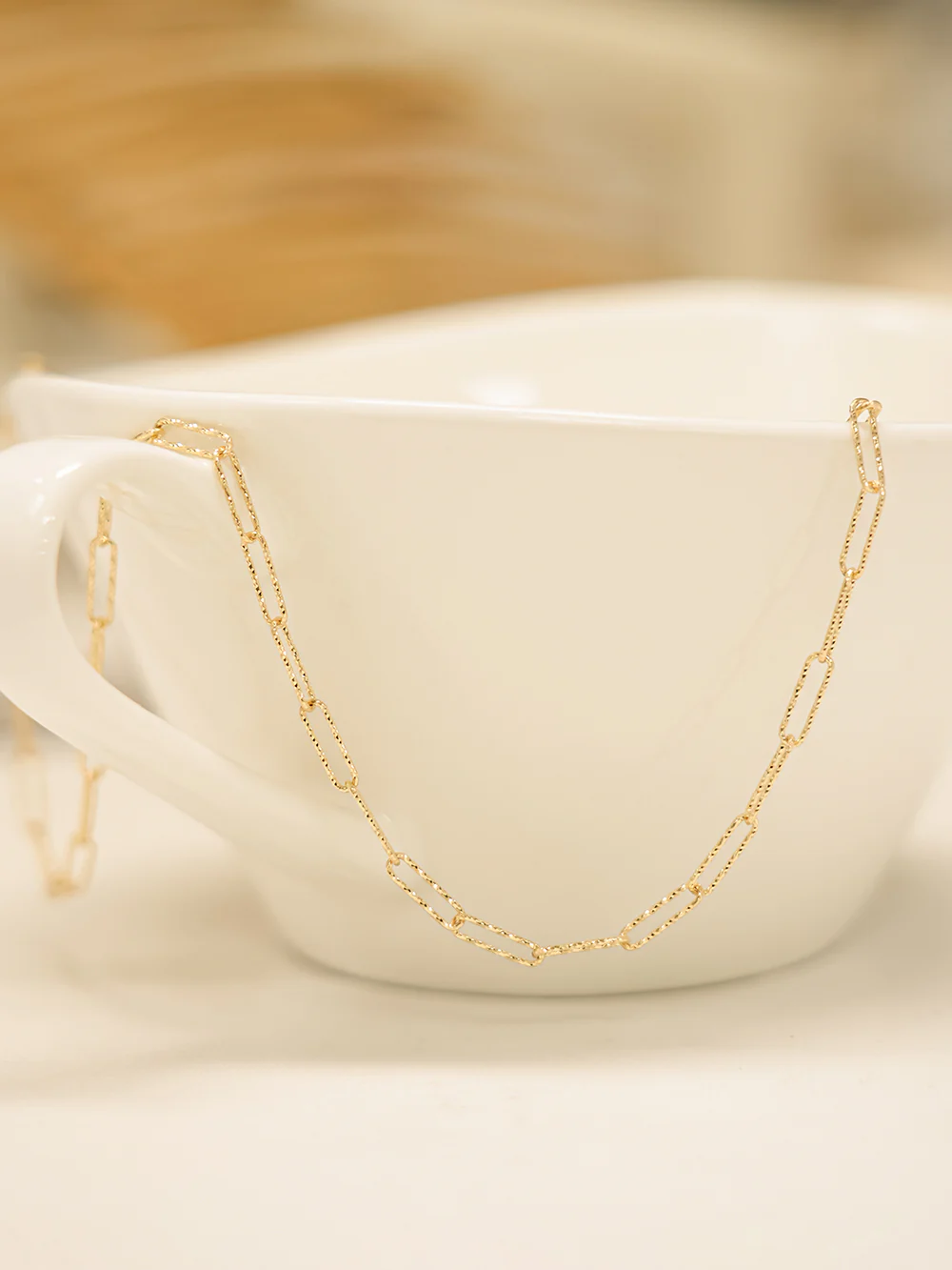 14K Gold Link Clip Chain Necklace - Image 4