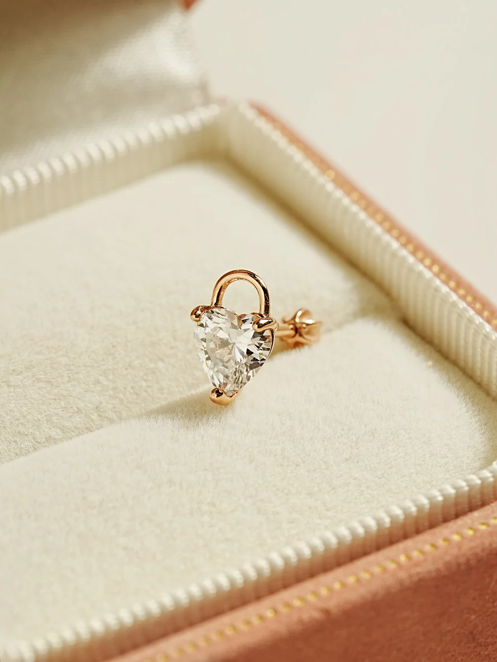 14K Gold Lovely Heart Lock Cartilage Earring 18G16G - Image 9