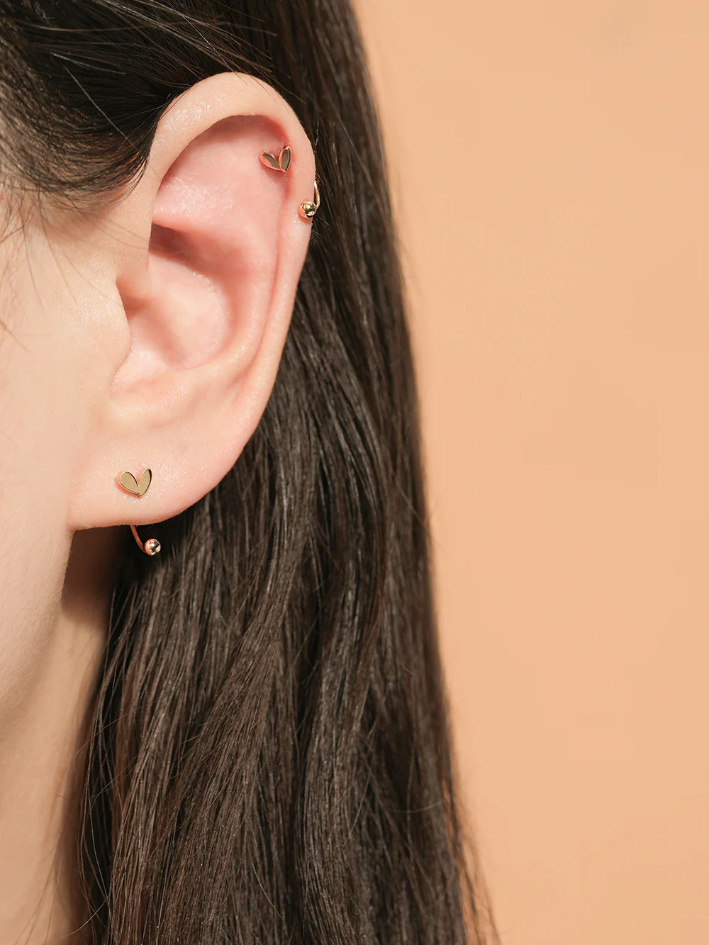 14K Gold Lovely Point Heart Curve Piercing 20G - Image 2