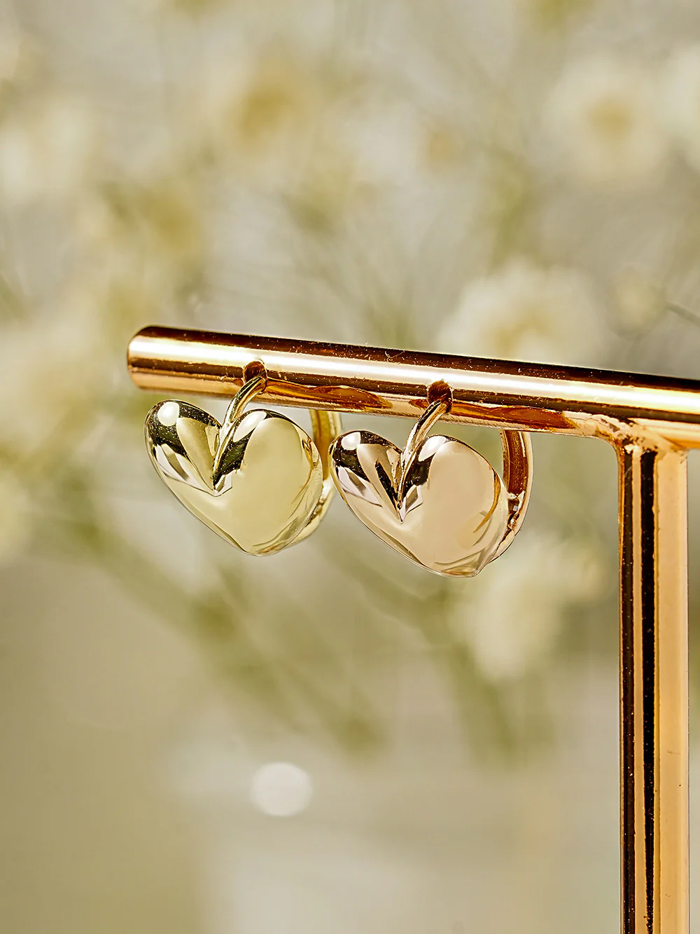14K Gold Lovely Voluminious Heart Cartilage Hoop Earring - Image 3