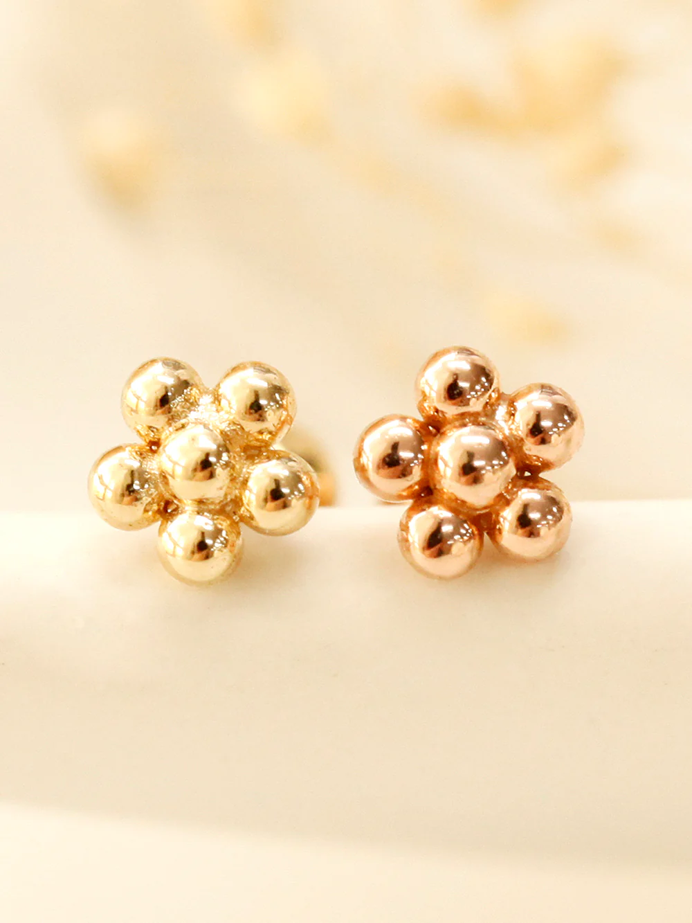 14K Gold Lovely Voluminous Flower Cartilage Earring 18G16G - Image 3