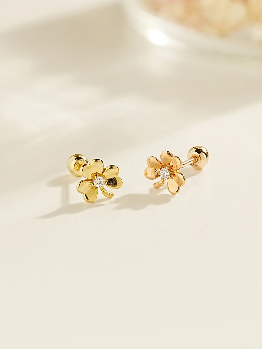 14K Gold Lucky Clover Cartilage Earring 20G18G16G - Image 9