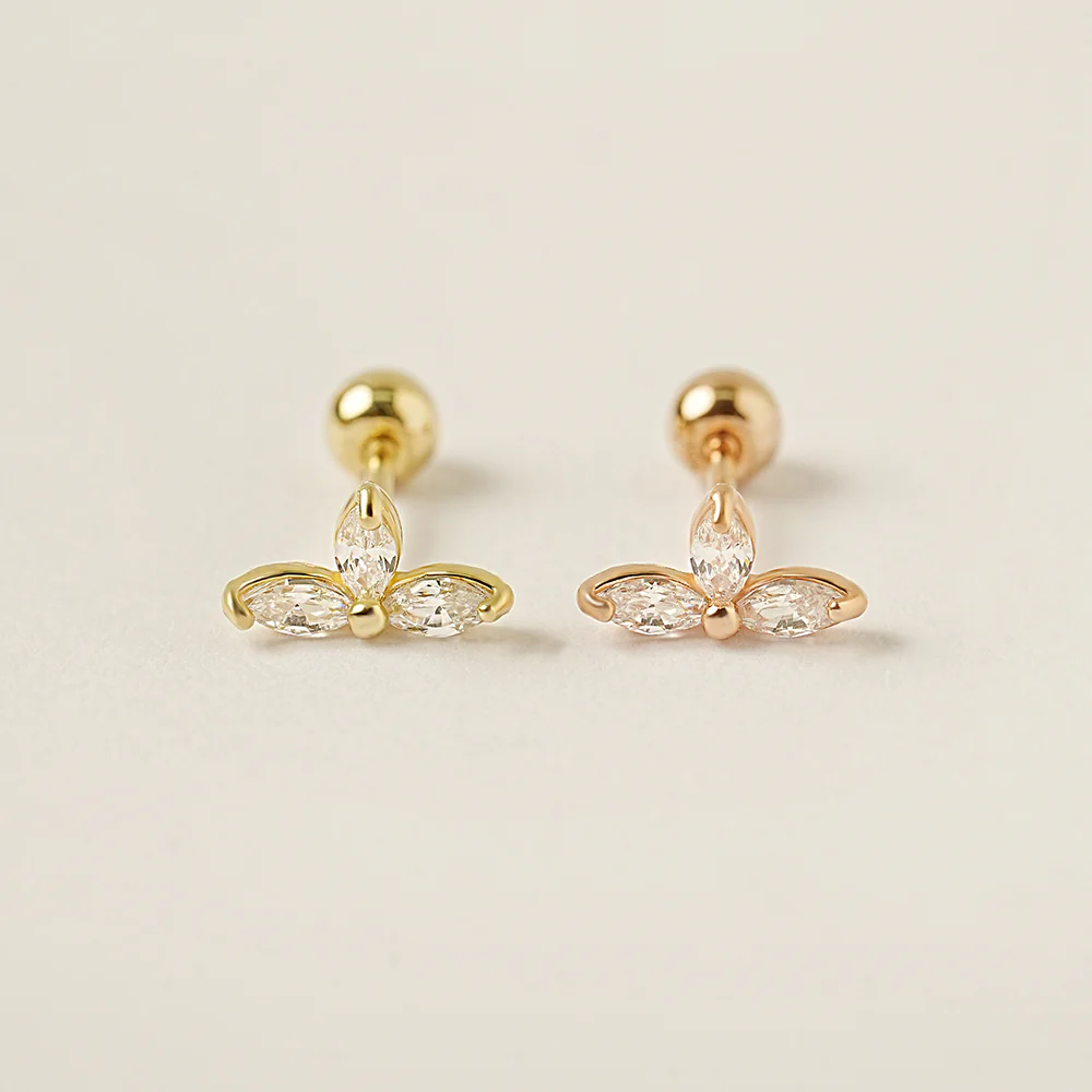 14K Gold Maple Leaf Cartilage Earring 20G - Image 6