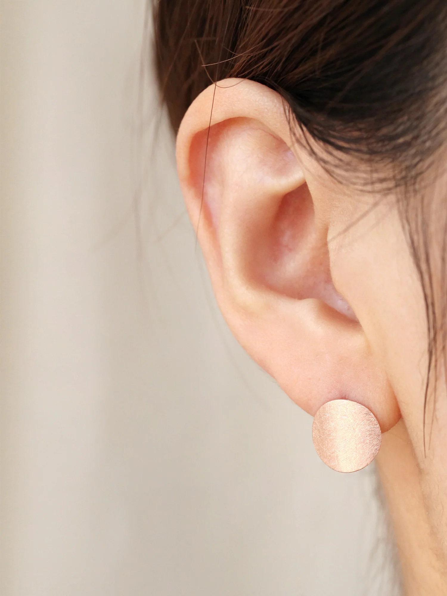 14K Gold Matte Coin Hoop Earring - Image 9