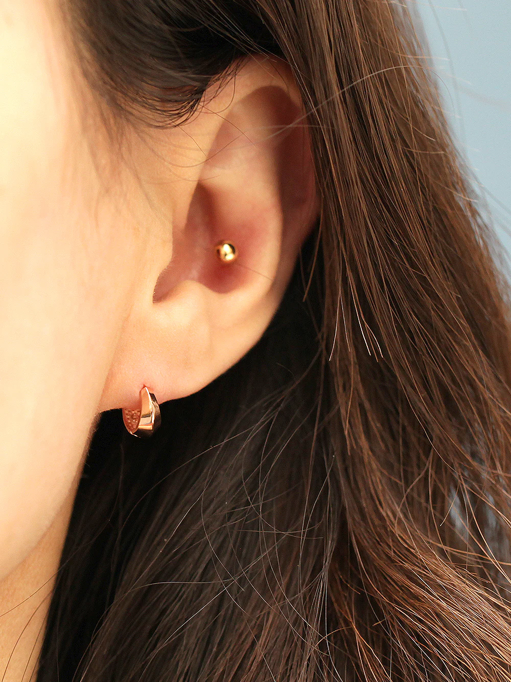 14K Gold Mini Bold Hoop Earring - Image 2