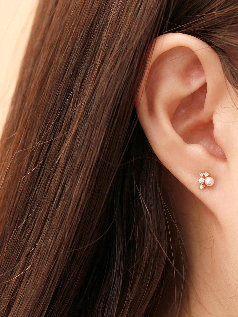 14K Gold Mini Cubic Fresh Water Pearl Cartilage Earring 20G18G16G - Image 6