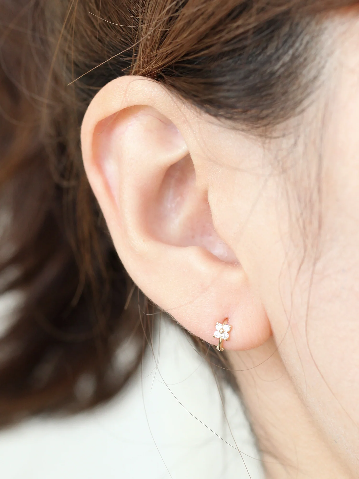 14K Gold Mini Flower Cubic Hoop Earring - Image 6