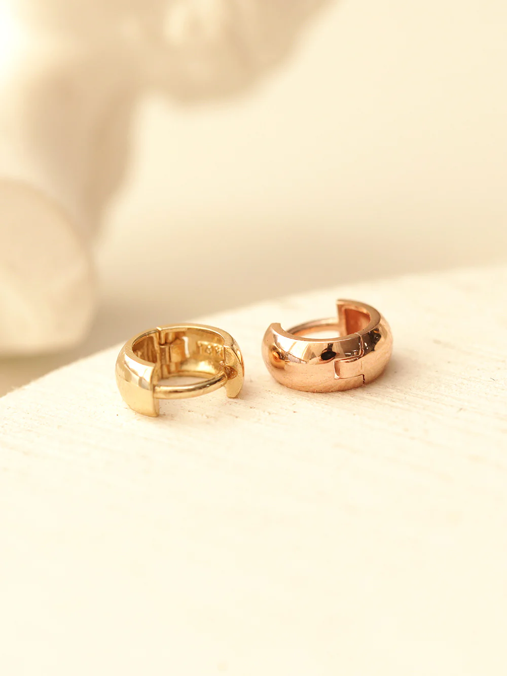14K Gold Mini Helix Hoop Earring - Image 4