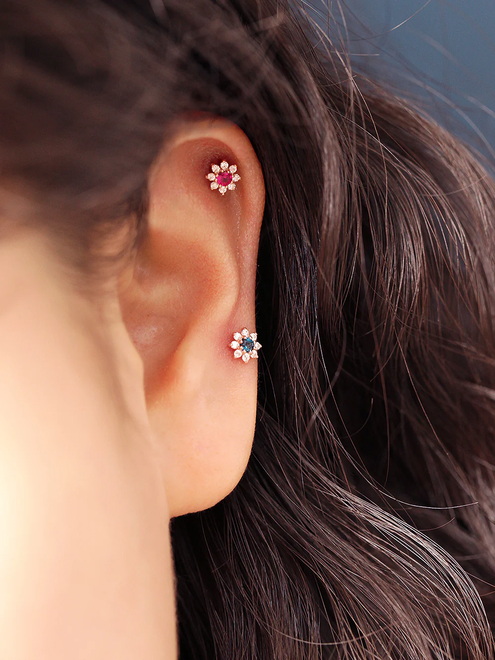 14K Gold Mini Sun Flower Cartilage Earring 20G18G - Image 5