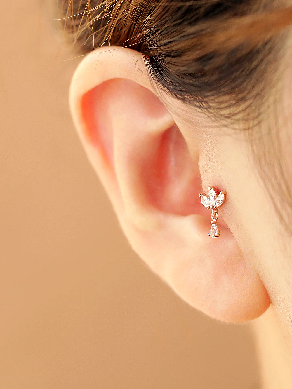 14K gold Mini Tiara Drop Cartilage Earring 20G - Image 8