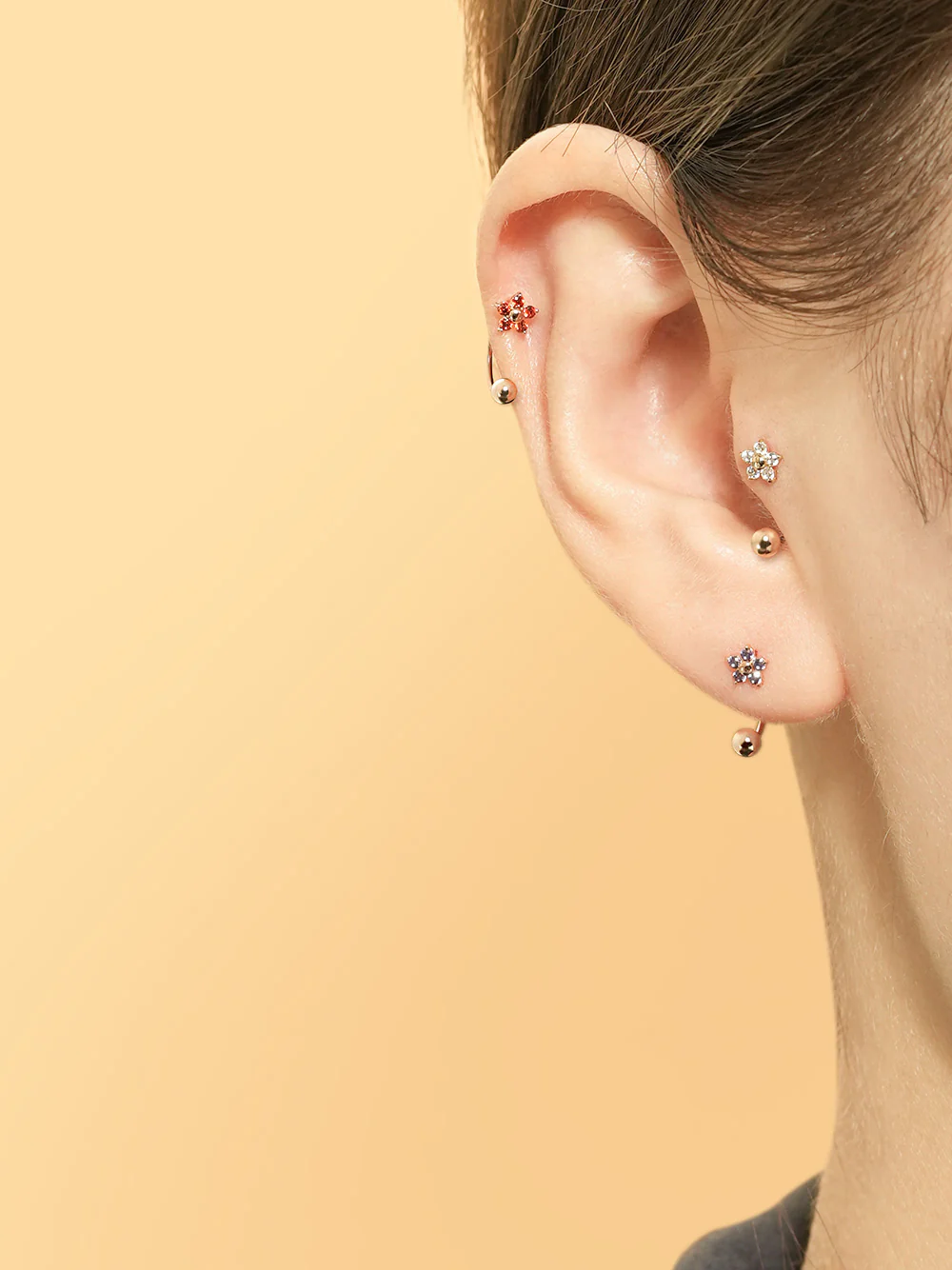 14K Gold Minimi Five Petal Flower Curve Piercing 20G - Image 2