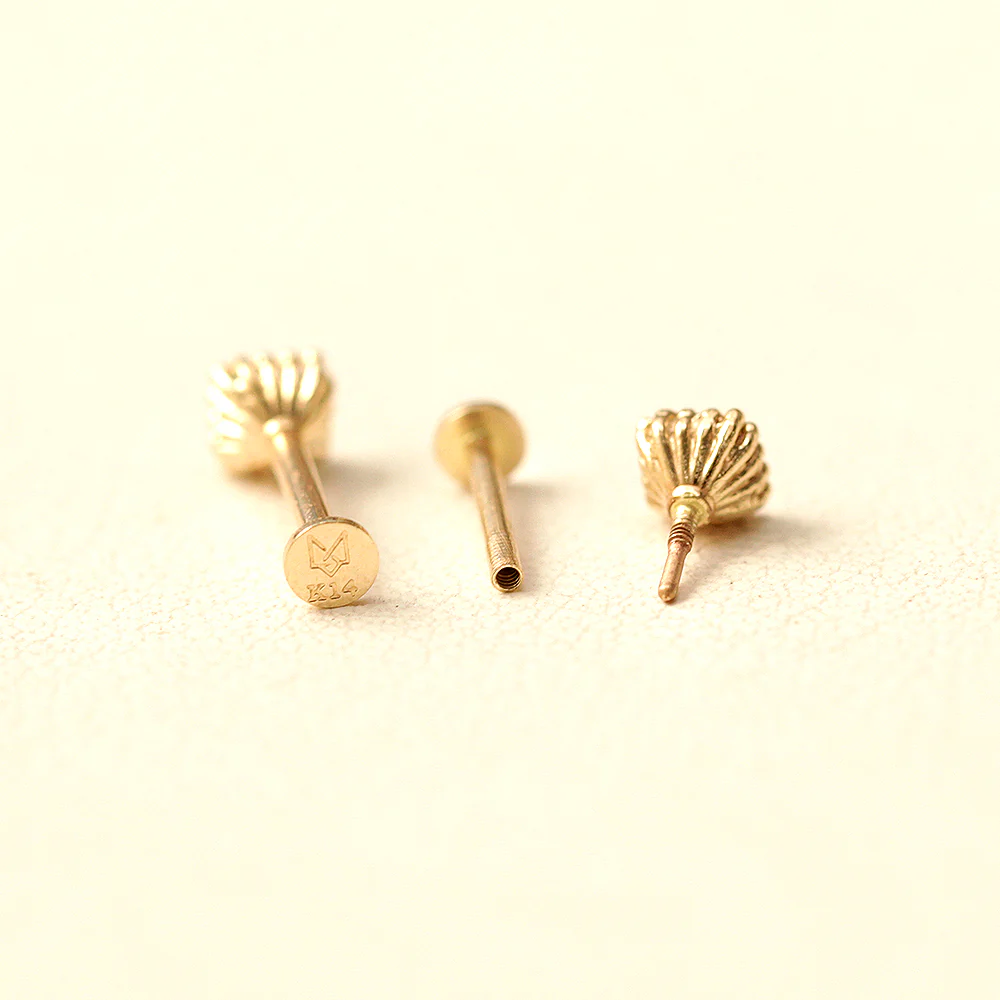 14K Gold Minimi Square Internally Threaded Labret Piercing 18G16G - Image 10
