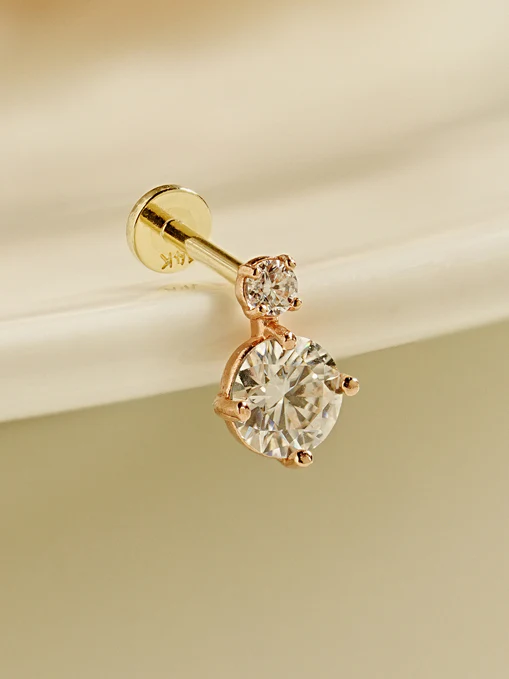 14K Gold Misty Moissanite Internally Threaded Labret Piercing 20G18G16G