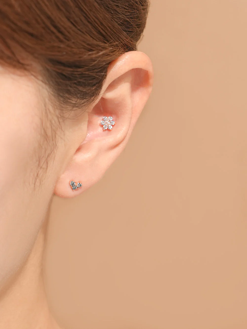 14K Gold Moissanite Colored Lovely Flower Internally Threaded Labret Piercing 20G18G16G - Image 5