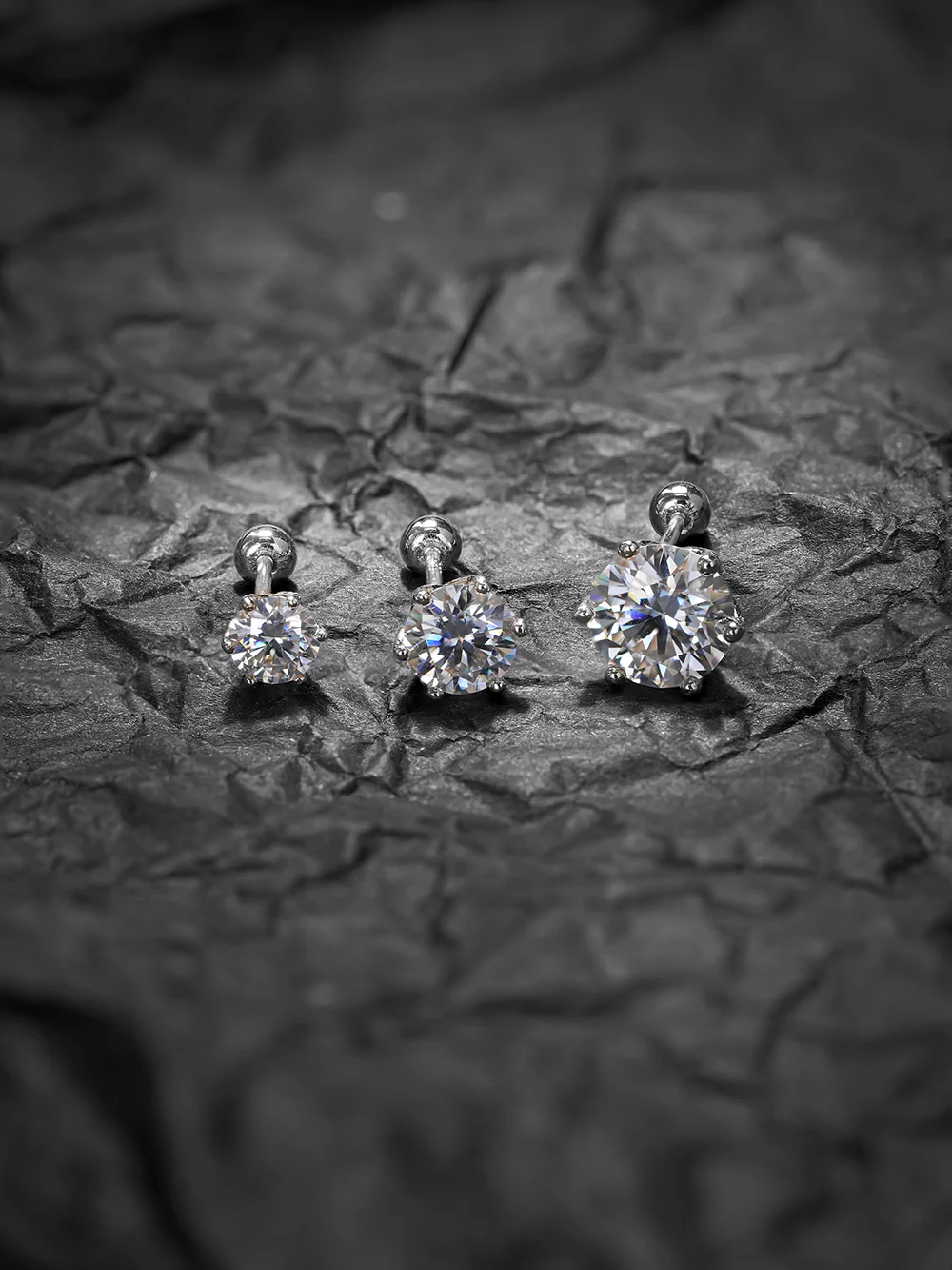14K Gold Moissanite Crown Cartilage Earring 20G18G16G - Image 7