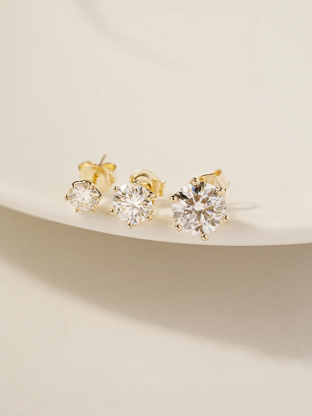14K Gold Moissanite Crown Stud Earring - Image 4