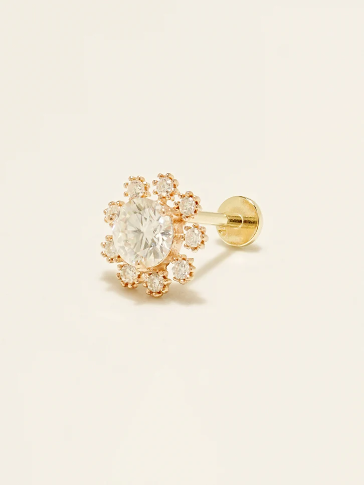 14K Gold Moissanite Daisy Internally Threaded Labret Piercing 20G18G16G - Image 3