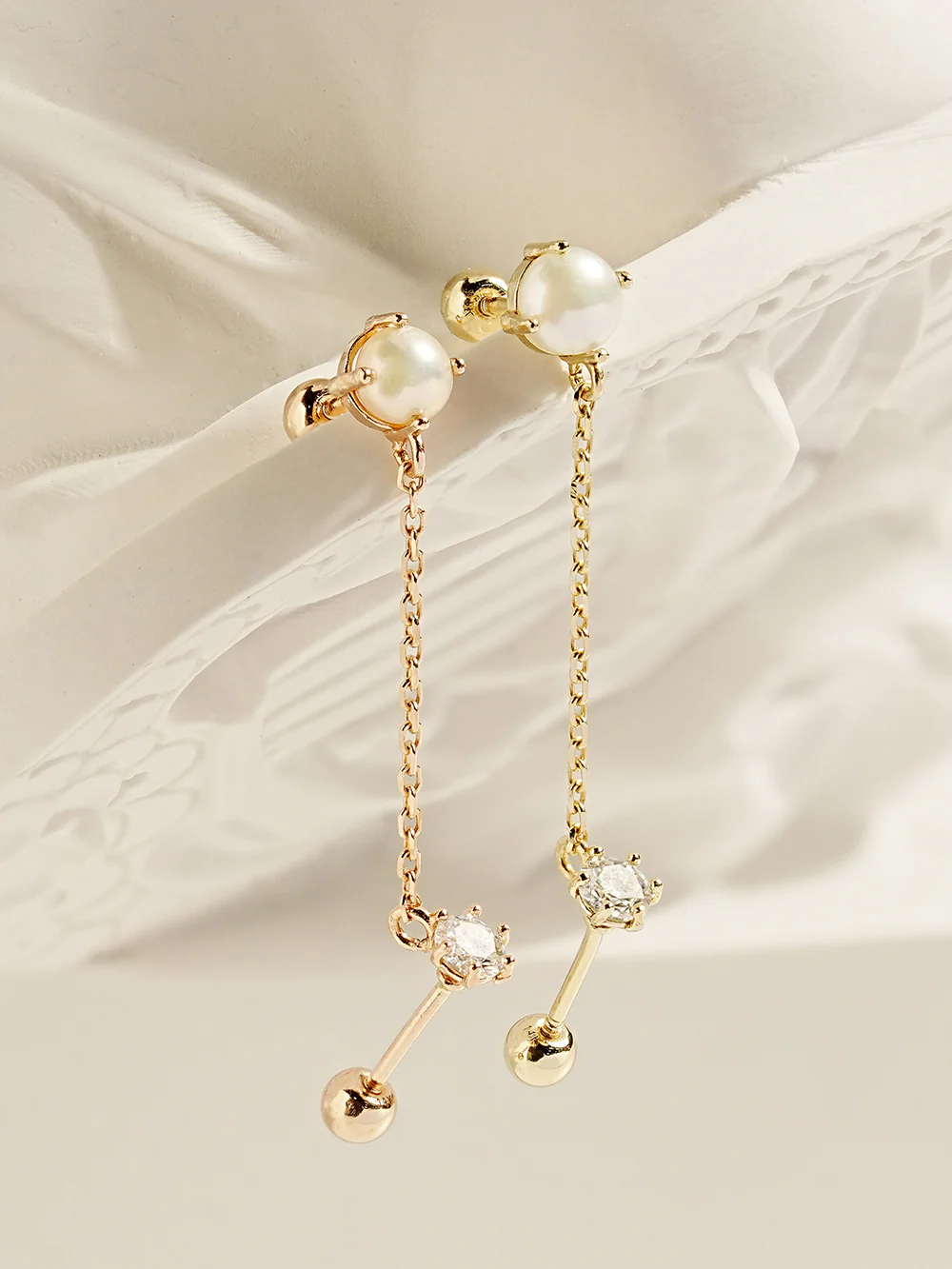 14K Gold Moissanite Dia Pearl Layered Cartilage Earring 20G18G16G - Image 5