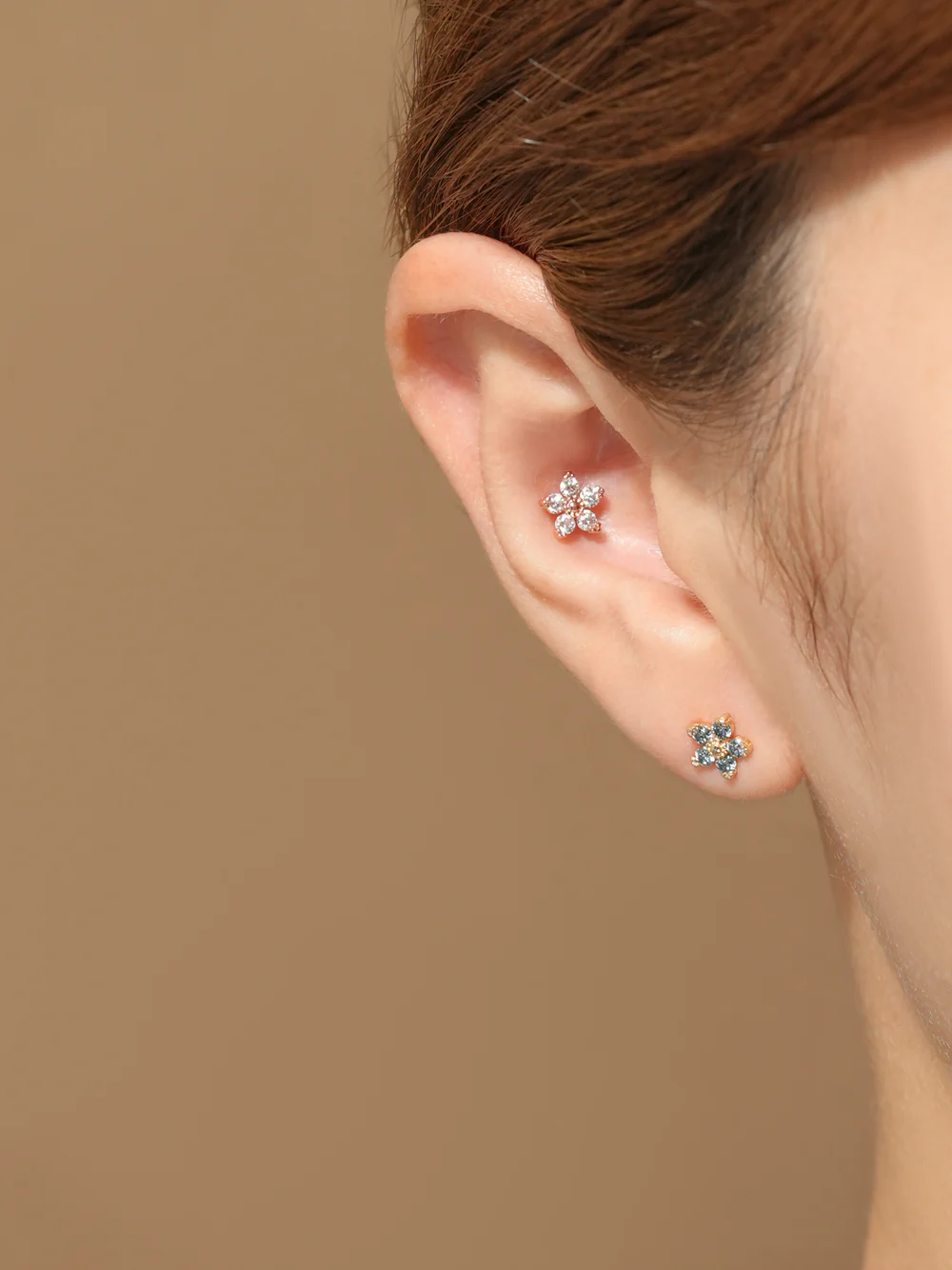 14K Gold Moissanite Dia Verbena Flower Cartilage Earring 20G18G16G - Image 12