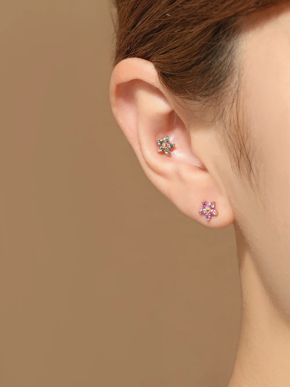 14K Gold Moissanite Dia Verbena Flower Cartilage Earring 20G18G16G - Image 8