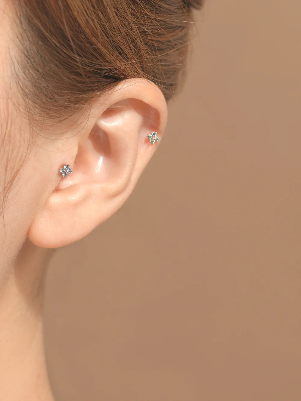 14K Gold Moissanite Four Petals Flower Internally Threaded Labret Piercing 20G18G16G - Image 5