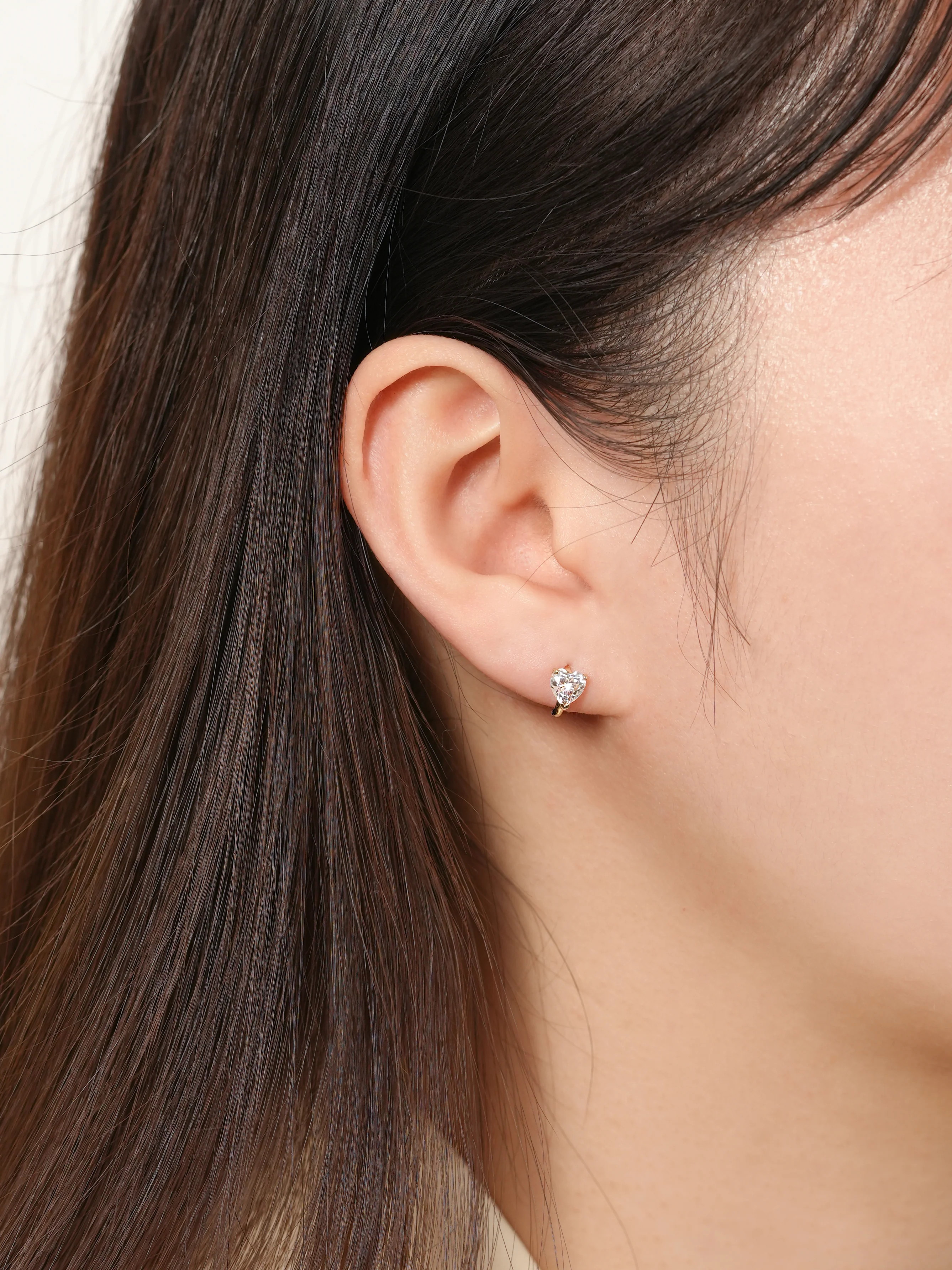 14K Gold Moissanite Glory Heart Hoop Earring - Image 6
