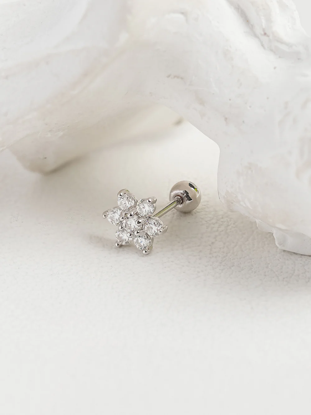 14K Gold Moissanite Lovely Flower Cartilage Earring 20G18G16G - Image 9