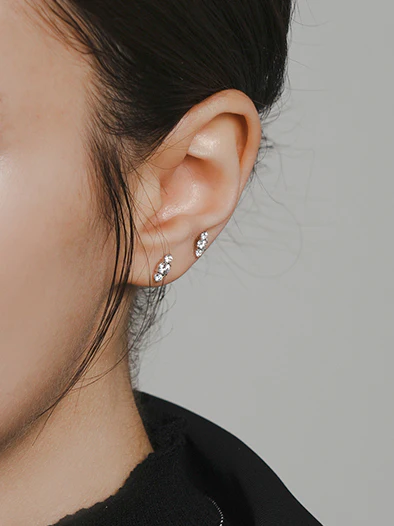 14K Gold Moissanite Planet Internally Threaded Labret Piercing 20G18G16 - Image 5