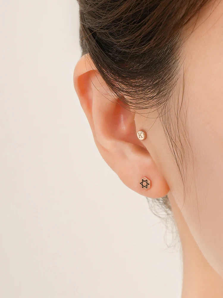 14K Gold My Letter Initial Cartilage Earring 18G - Image 8