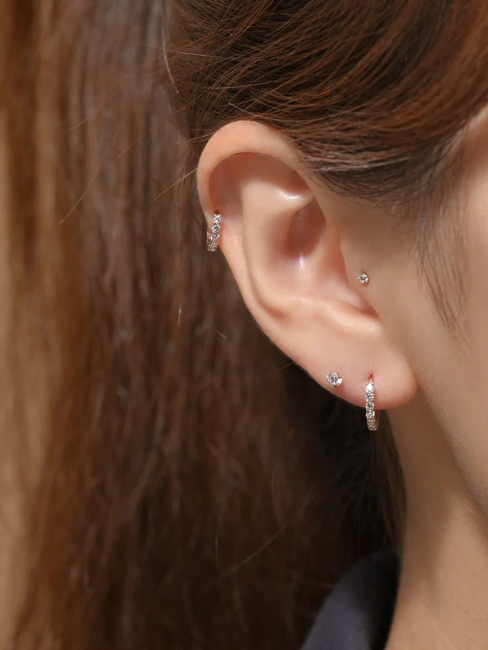 14K Gold One Line Cubic Cartilage Hoop Earring - Image 3