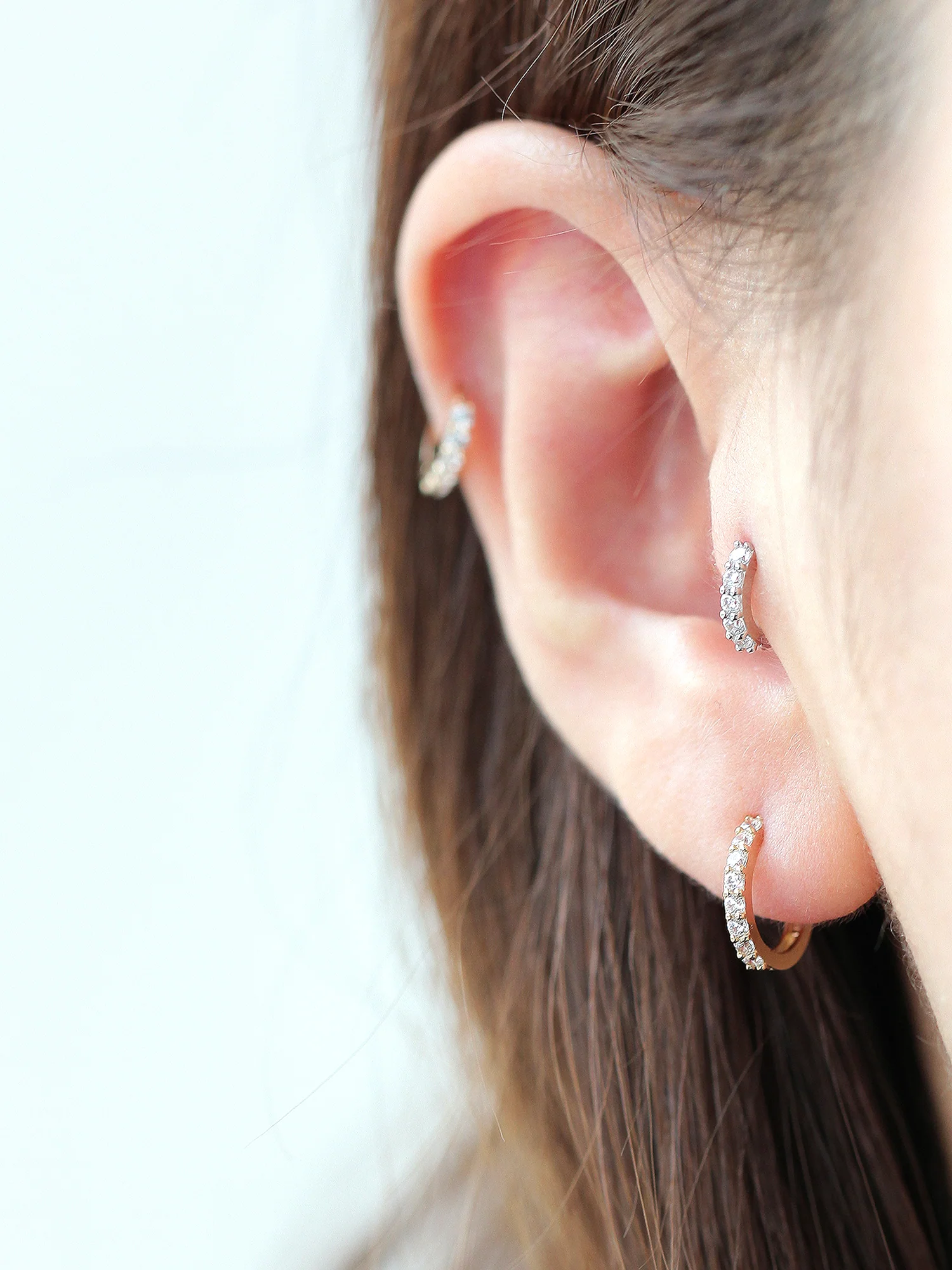 14K Gold One Line Cubic Cartilage Hoop Earring - Image 8