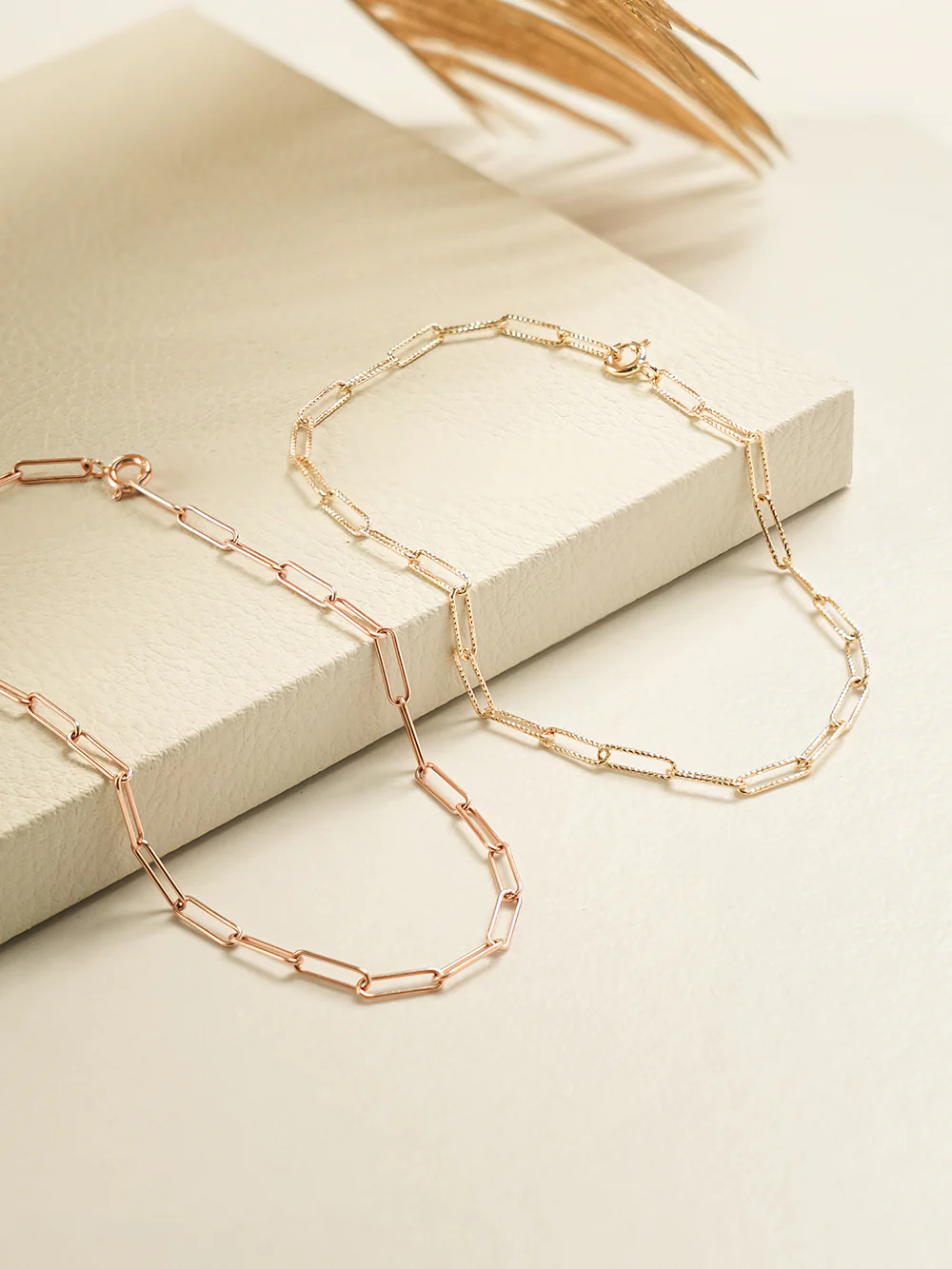 14K Gold Link Clip Chain Anklet Bracelet - Image 6