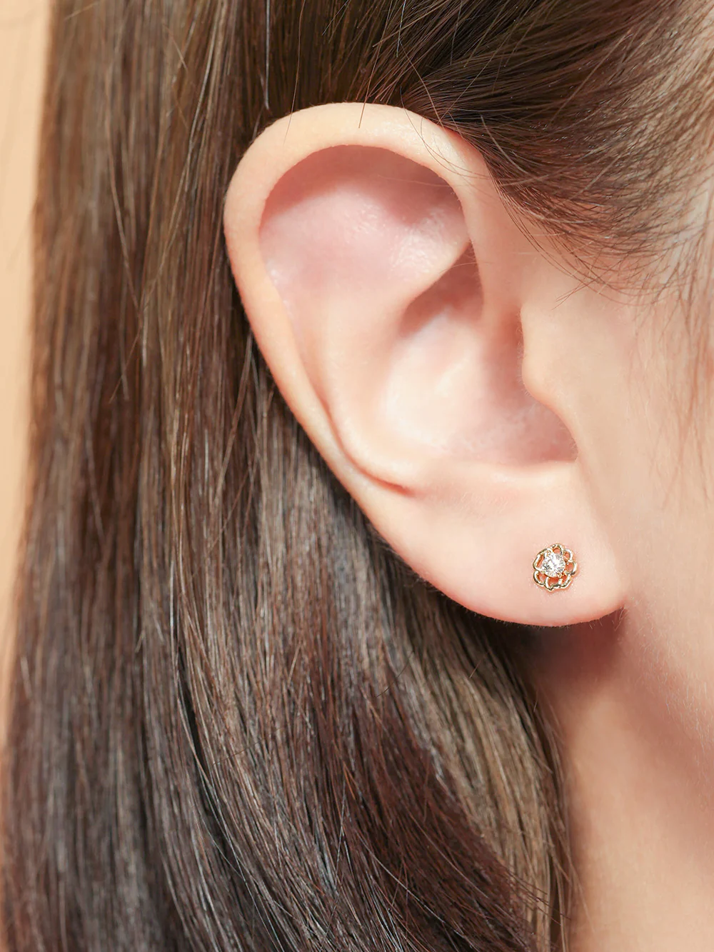 14K Gold Pansy Flower Moissanite Cartilage Earring 20G18G16G - Image 6