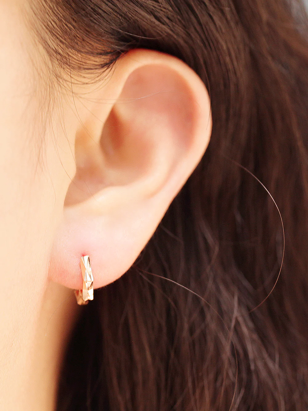14K Gold Pentagon Hoop Earring 20G - Image 2
