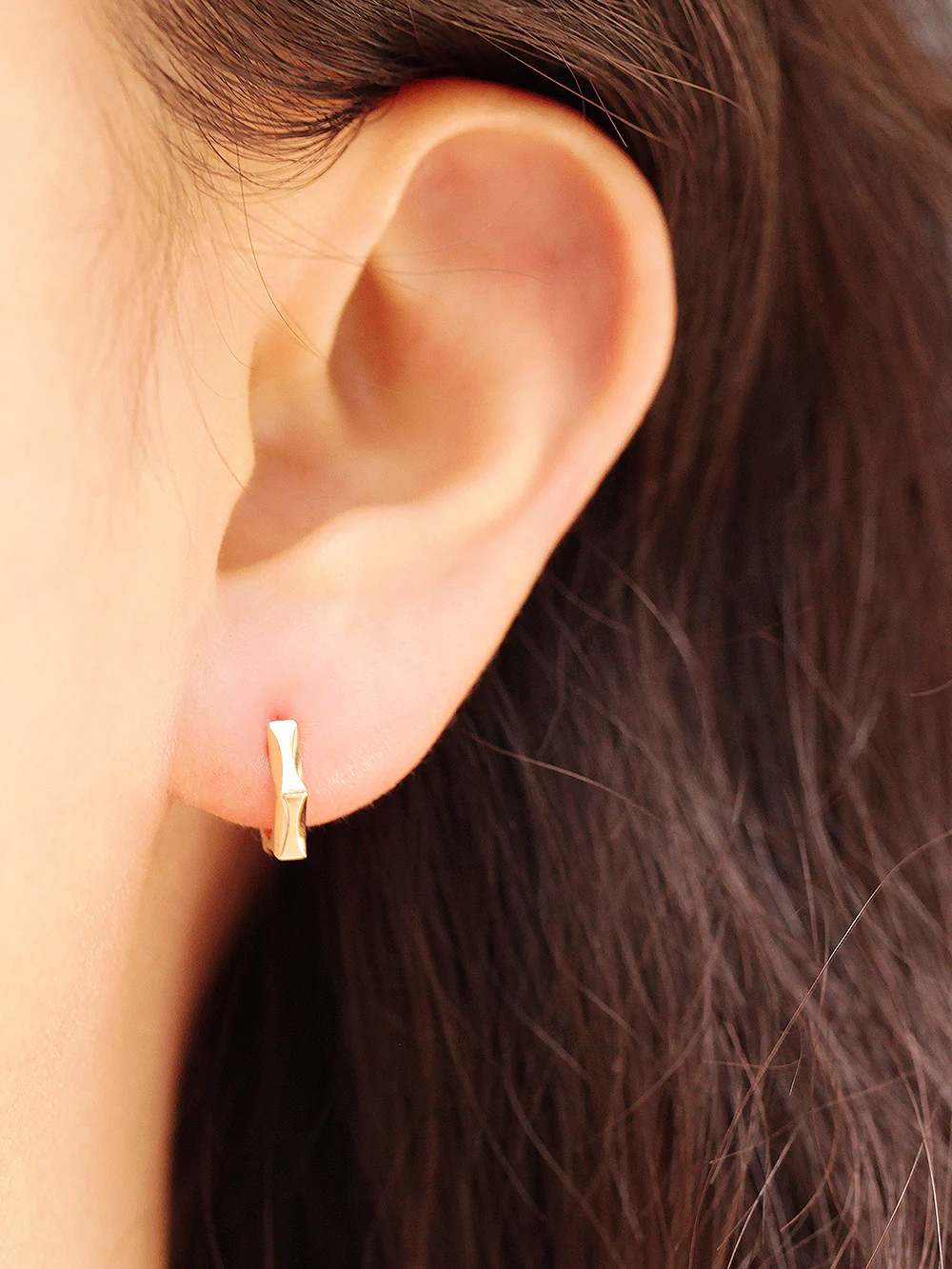 14K Gold Pentagon Hoop Earring 20G - Image 6