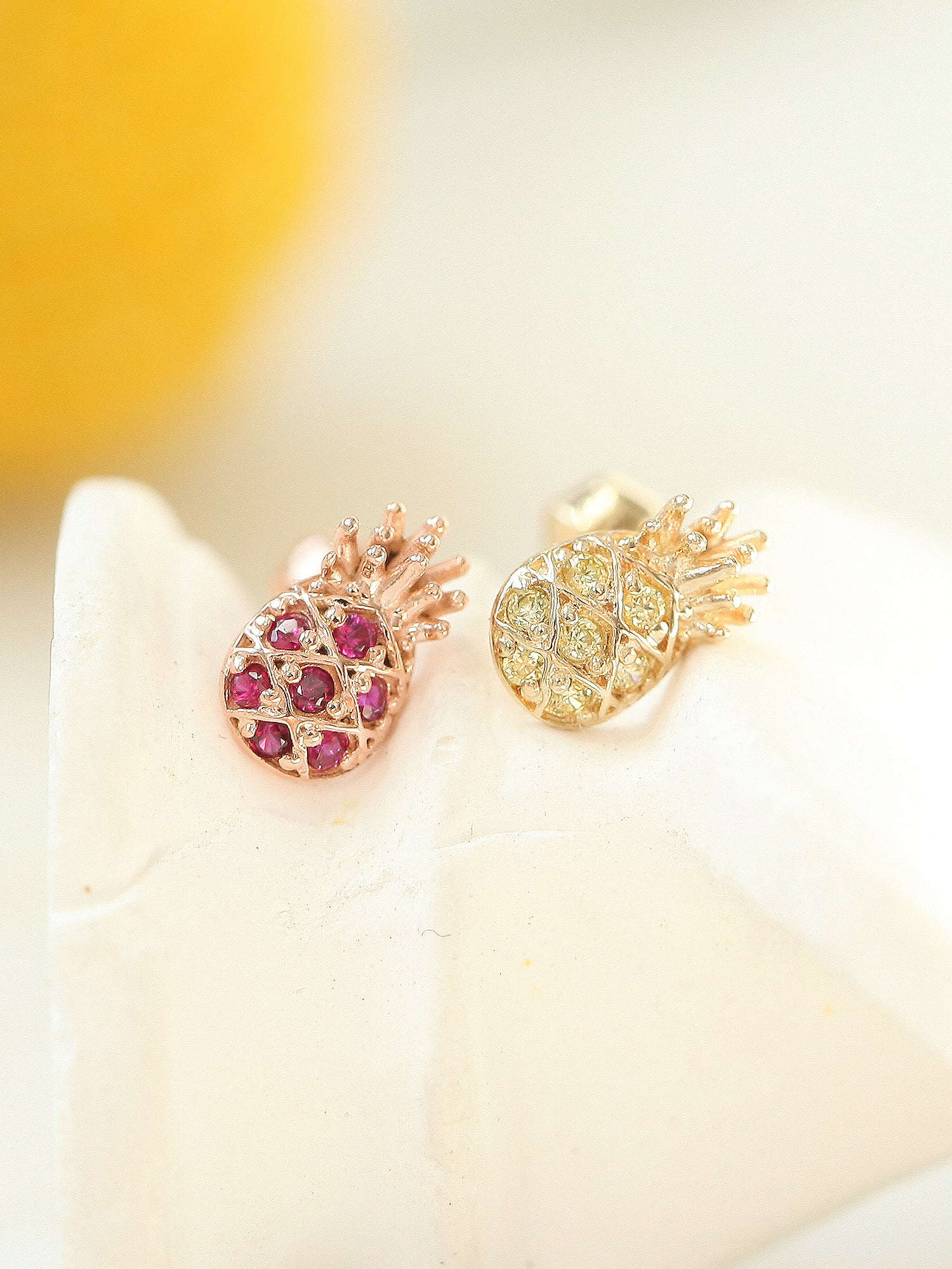 14K Gold Pineapple Cartilage Earring 18G16G - Image 3