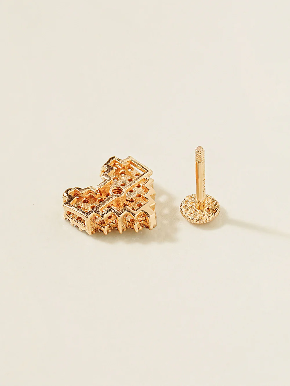 14K Gold Pixel Heart Labret Piercing 18G16G - Image 12