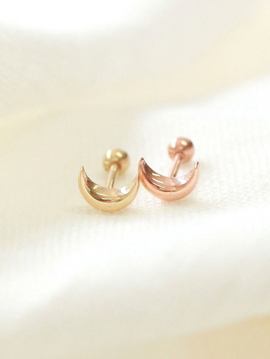 14K Gold Plain Crescent Cartilage Earring 18G16G - Image 4