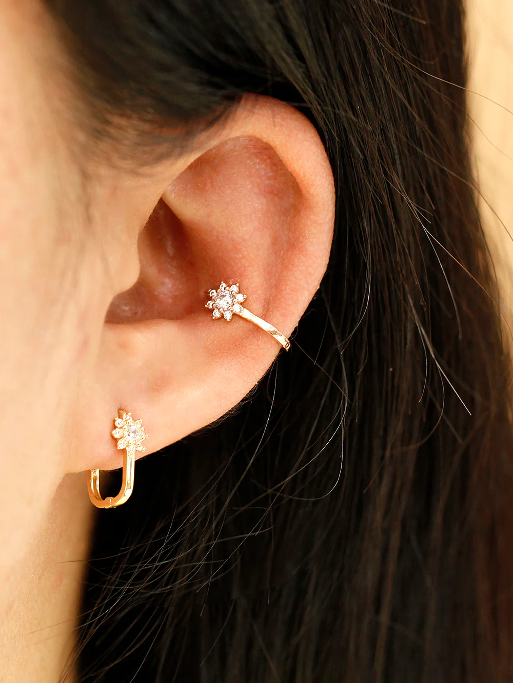 14K Gold Point Cubic Cartilage Hoop Earring - Image 8