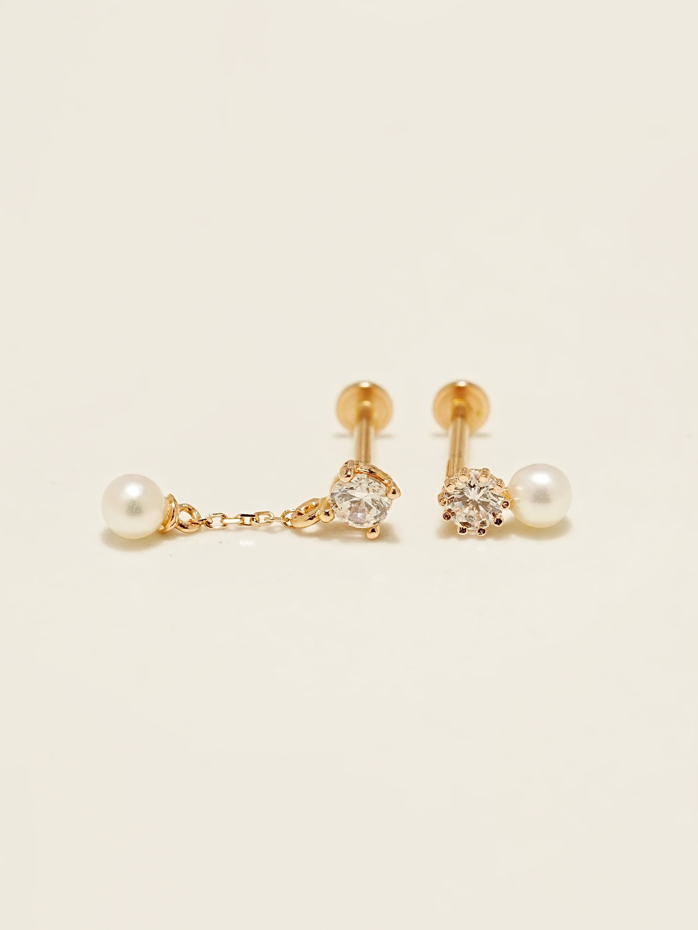 14K Gold Point Cubic Pearl Internally Threaded Labret Piercing 18G16G - Image 11