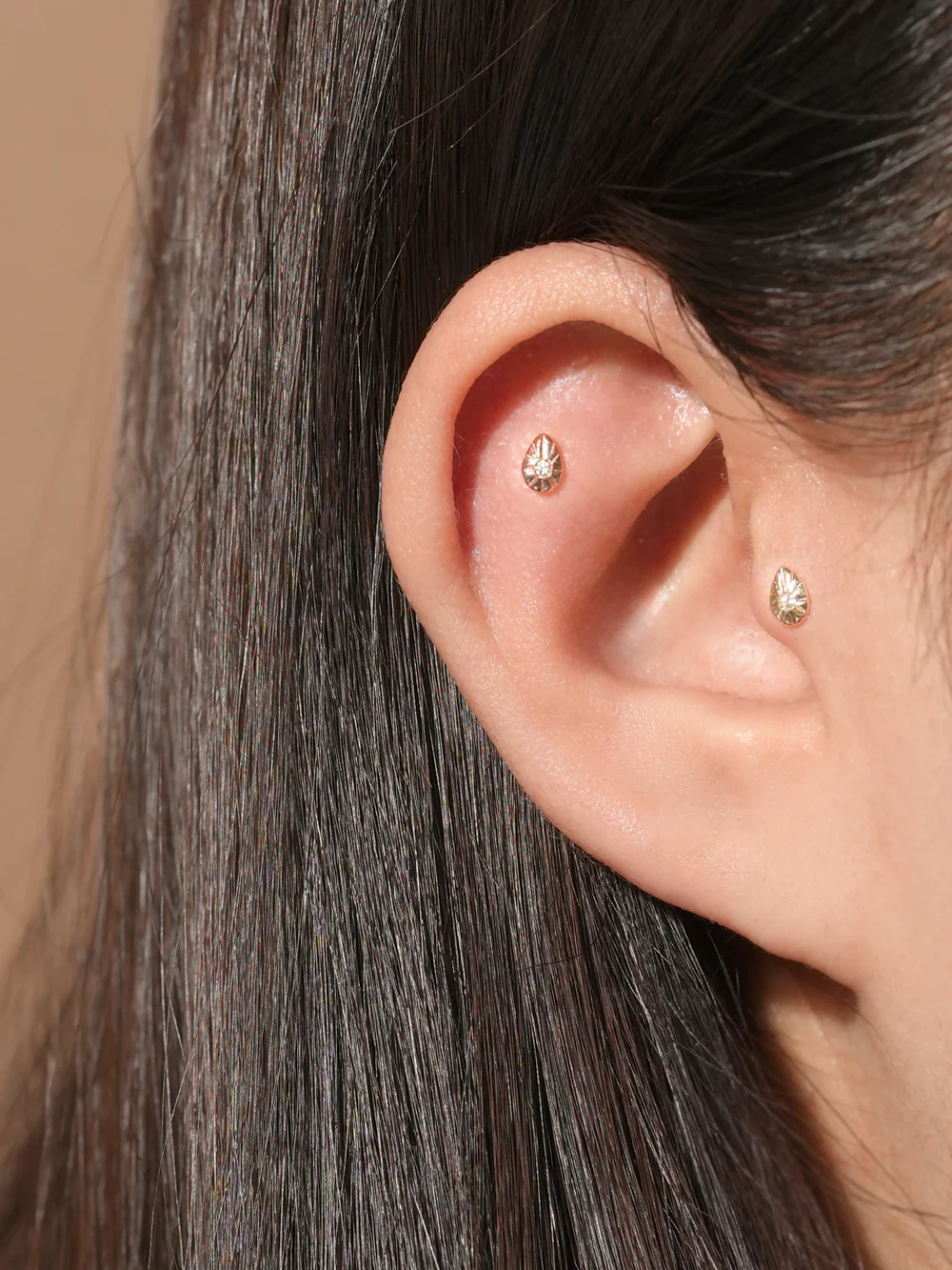 14K Gold Point Egg Cartilage Earring 20G18G16G - Image 8