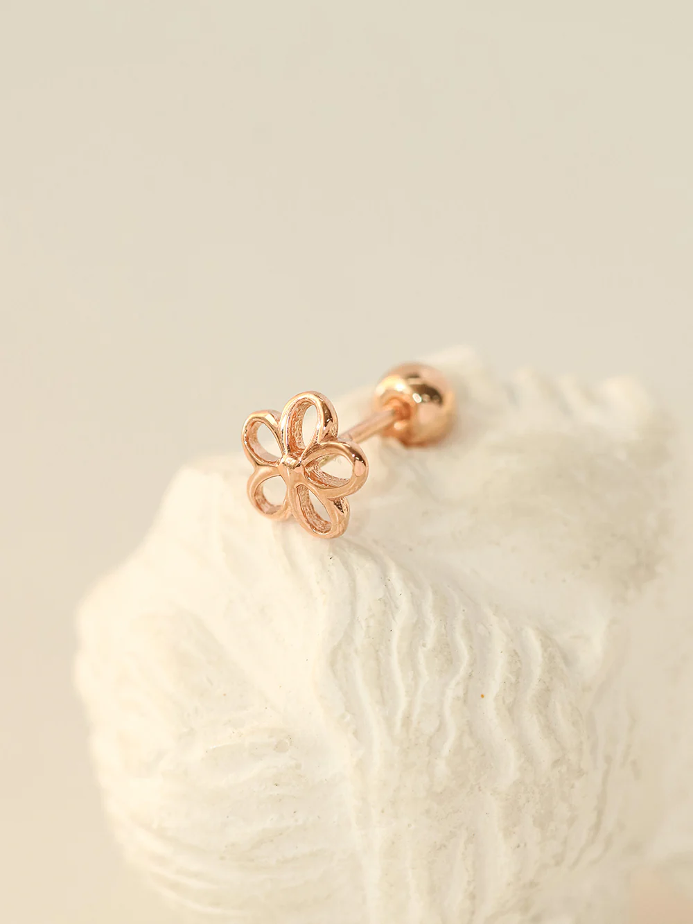 14K Gold Point Five Petals Cartilage Earring 20G18G16G - Image 9