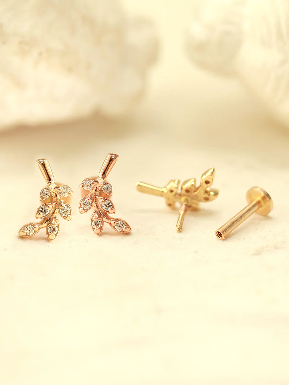 14K Gold Point Leaf Internally Threaded Labret Piercing 18G16G